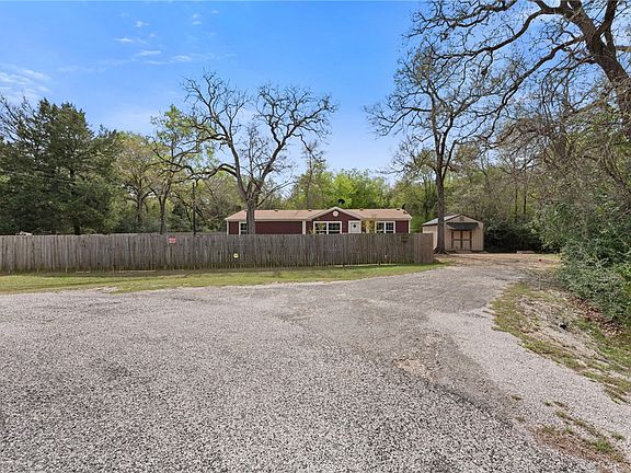 5th image of 1120 Sandy Cove Dr