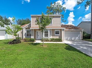 1050 Aviary Rd, Wellington, FL 33414