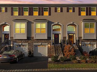 44 Daly Ct, Old Bridge, NJ 08857