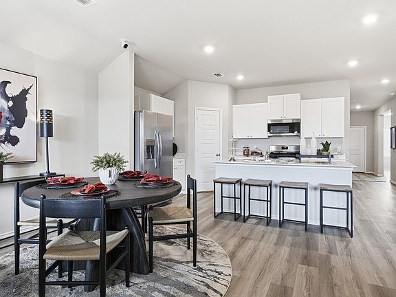 7th image of this home