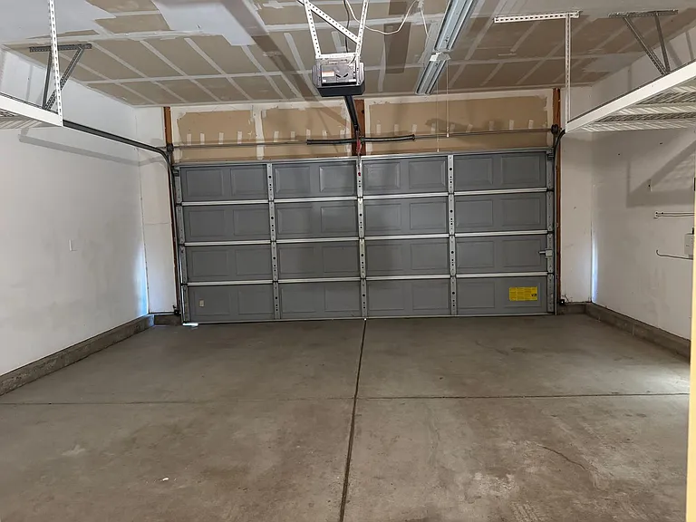 576 Sutherland Ranch Ln — Photo 10