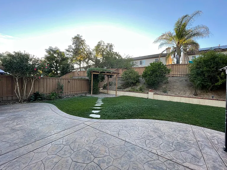 11598 Trailbrook Ln — Photo 3