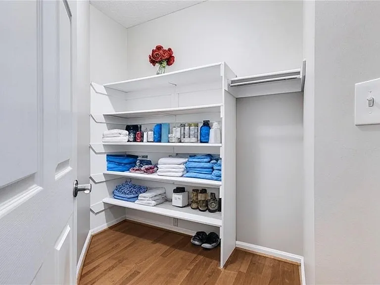 1250 Parkwood Cir SE #2201 — Photo 10