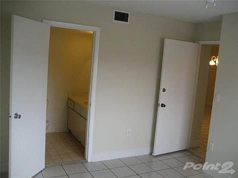 4th image of 2775 W 61st Pl APT 205