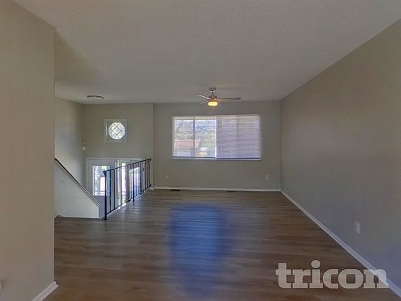 3rd image of 1017 De La Vista Pl