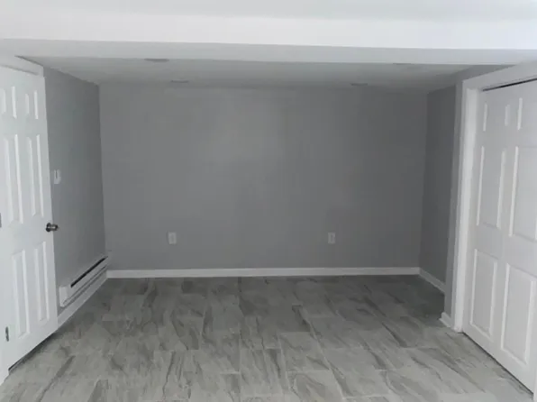 (undisclosed Address), Philadelphia, PA 19124