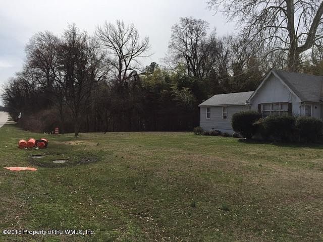 2nd image of 7141 Merrimac Trl