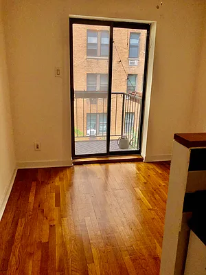 Rented by PennApts | media 31