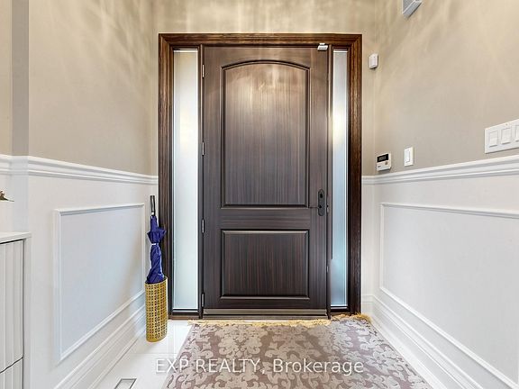5th image of 36 Calista St