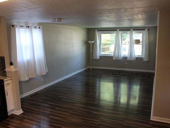 5th image of 1626 Rygate Dr