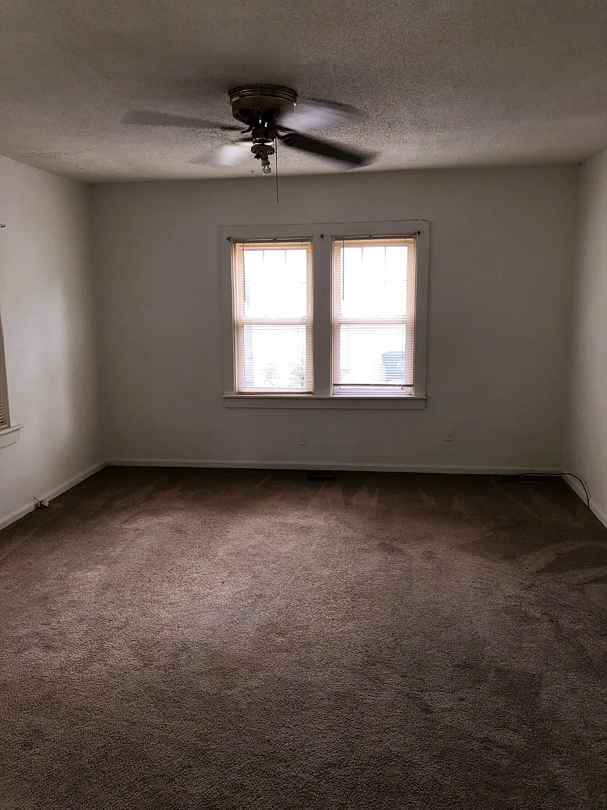 2221 Margybeth Ave photo 1