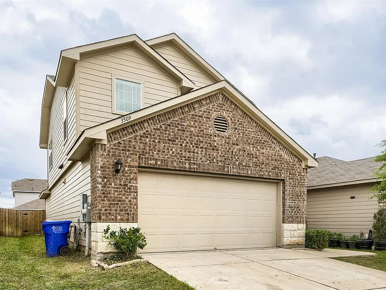 3509 Conyers Ln — Photo 17