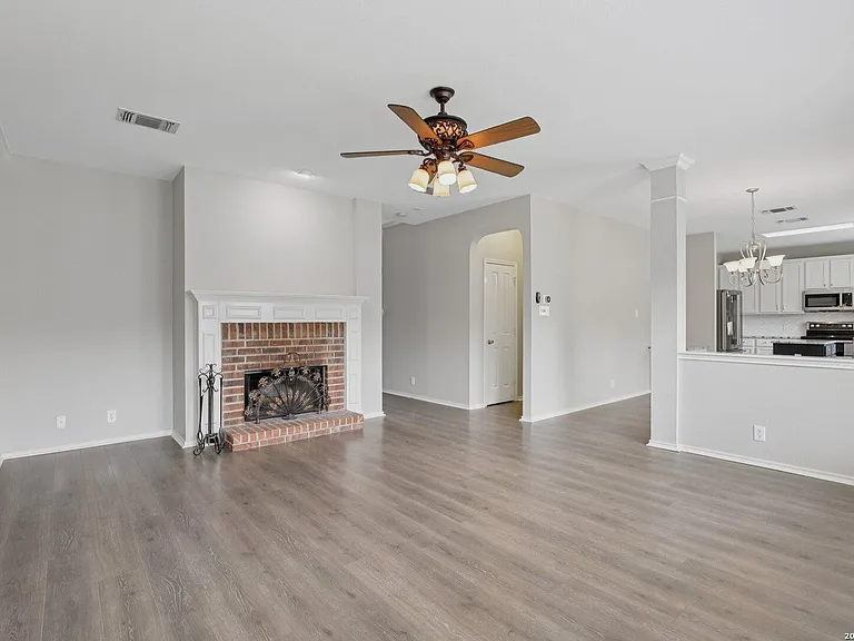 15006 Preston Court Dr — Photo 9