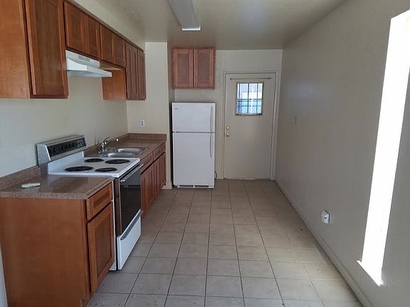 2nd image of 1659 Citrus St APT B