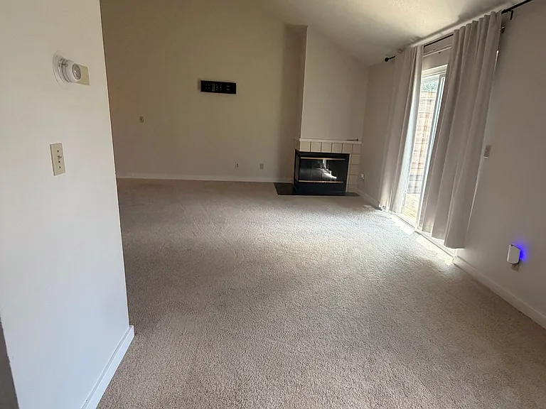 1315 Sturdy Rd — Photo 6