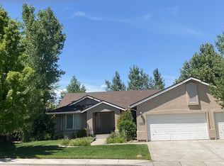 17045 Castle Pine Dr, Reno, NV 89511
