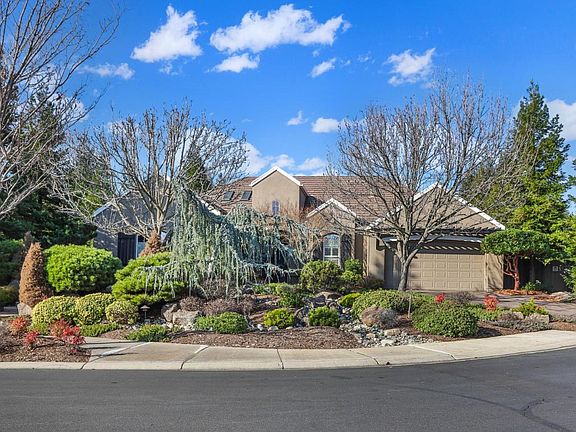 2nd image of 8613 Eagle Creek Ct