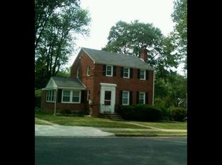 906 N Liberty St, Arlington, VA 22205