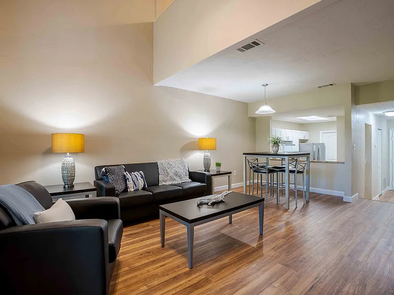 Lakewood Villas — Photo 14