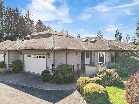 3rd image of 1645 Narissa Rd #108