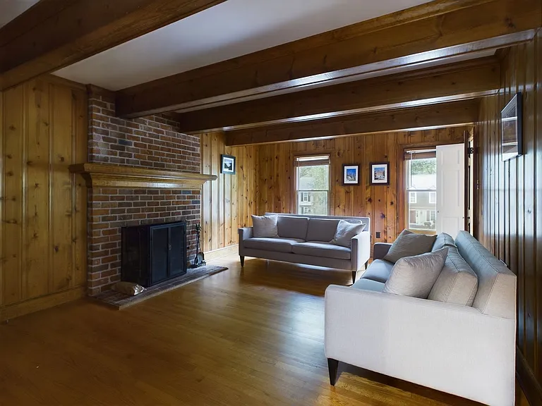 10211 Windbluff Dr — Photo 19