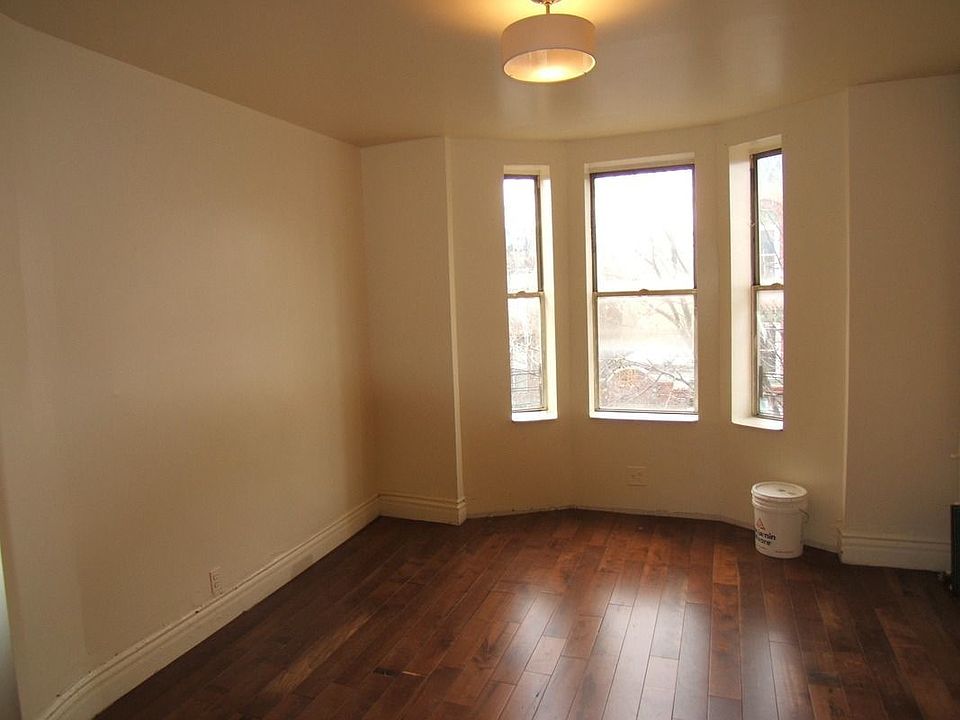1st image of 353 Tompkins Ave #3MF