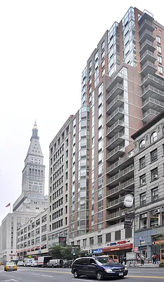 Rented by Douglas Elliman | media 8