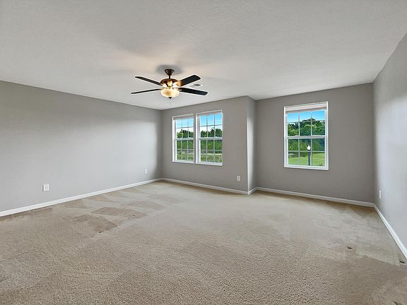 5th image of 3388 Glassgow Dr