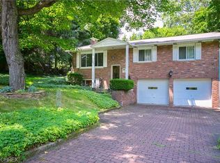 745 Evergreen Dr, Akron, OH 44303