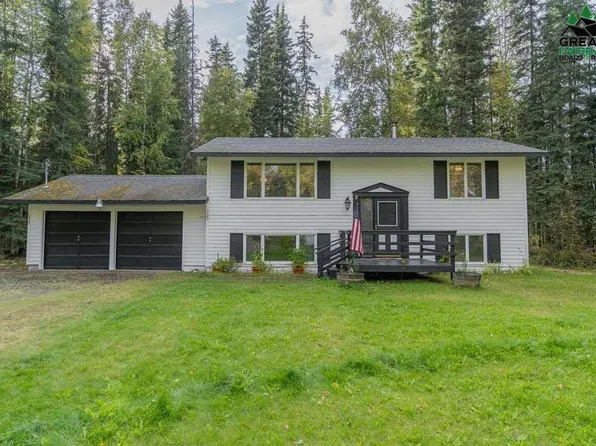 1137 Desperado St, North Pole, AK 99705