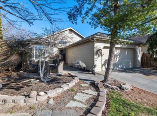 8108 W Clearwater Pl, Kennewick, WA