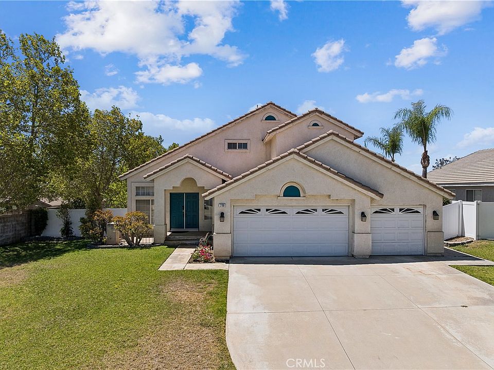 1st image of 2709 W Buena Vista Dr