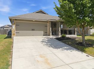 875 Pumpkin Rdg, New Braunfels, TX 78130