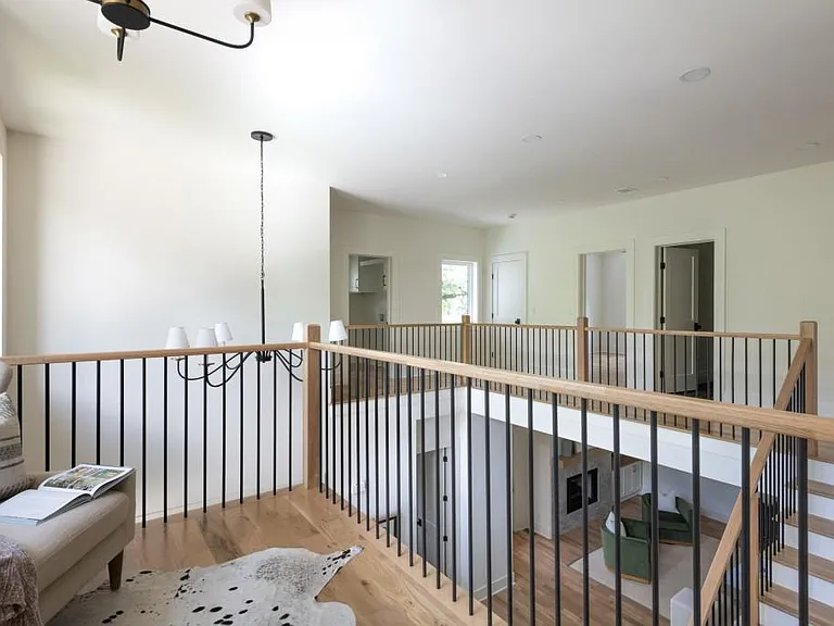 2771 Guthrie St SE — Photo 26