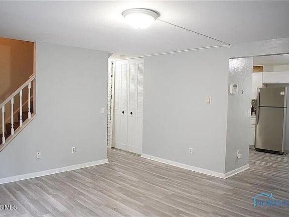 5th image of 908 Burke Glen Rd