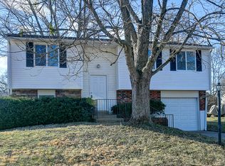 4708 Rustburg Pl, Worthington Hills, KY 40245