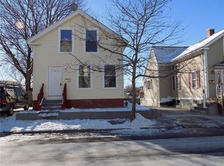 1696 Chalkstone Ave, Providence, RI 02909