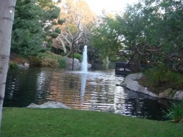 7211 Raintree Cir, Culver City, CA 90230