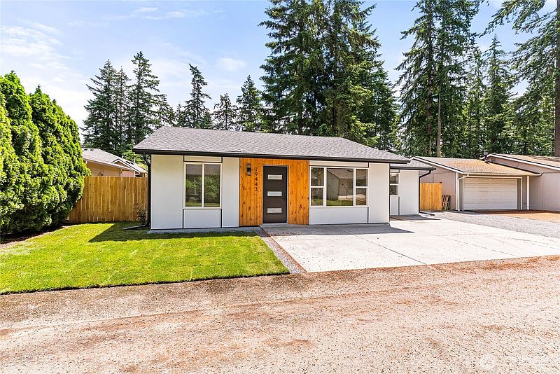 4th image of 19443 SE 267th Street