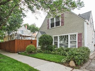 3703 N Oriole Ave, Chicago, IL 60634