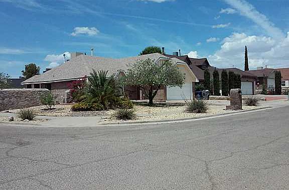 3rd image of 8428 Saratoga Dr
