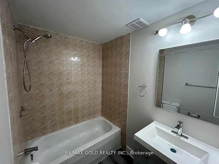1028 Fernandez Dr #BASEMENT — Photo 5