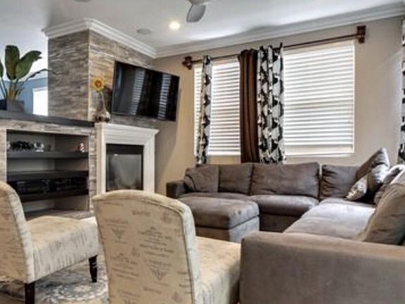 2nd image of 3648 W Chapman Ln