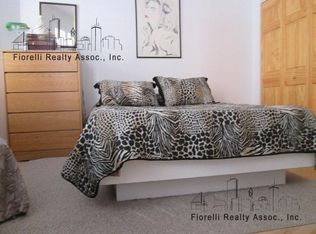 182 Endicott St, Boston, MA 02113