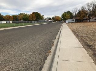 SW 14th Ave, Ontario, OR 97914