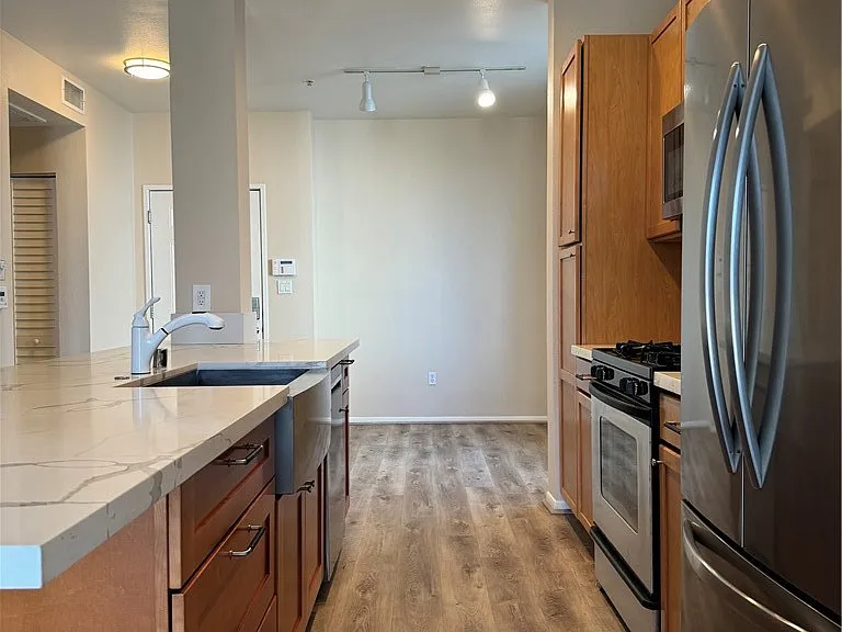 6400 Crescent #313 — Photo 9