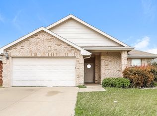 1237 Camden Yard Dr, Burleson, TX 76028