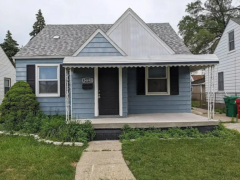 24892 Schroeder Ave