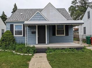 24892 Schroeder Ave, Eastpointe, MI 48021