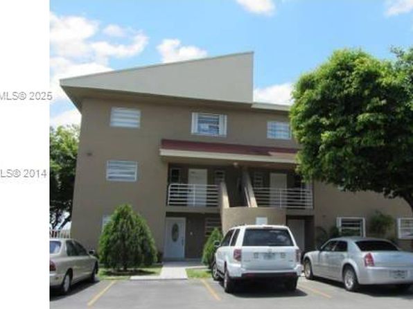 2750 W 60th St #59, Hialeah, FL 33016